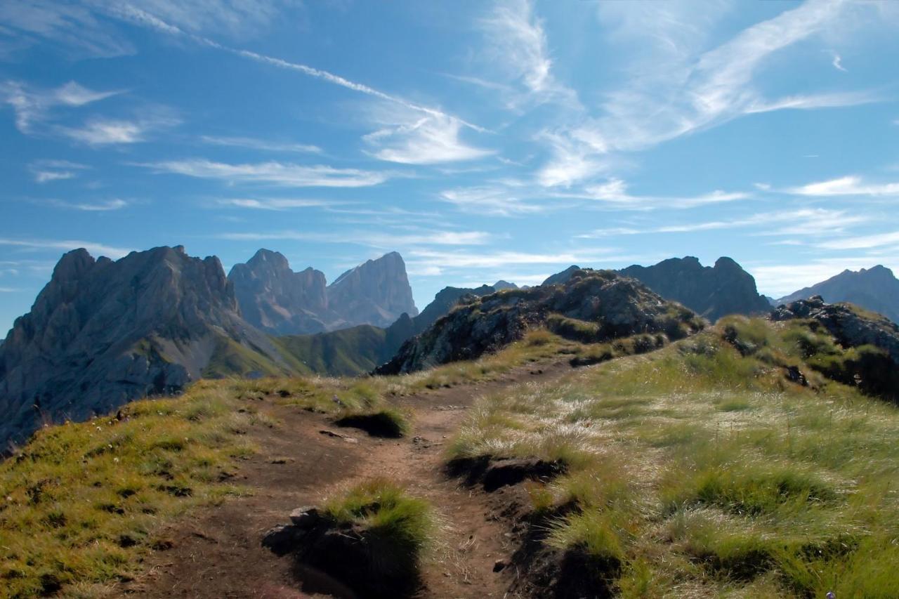 Hotel Berghaus Rosengarten Welschnofen Buitenkant foto