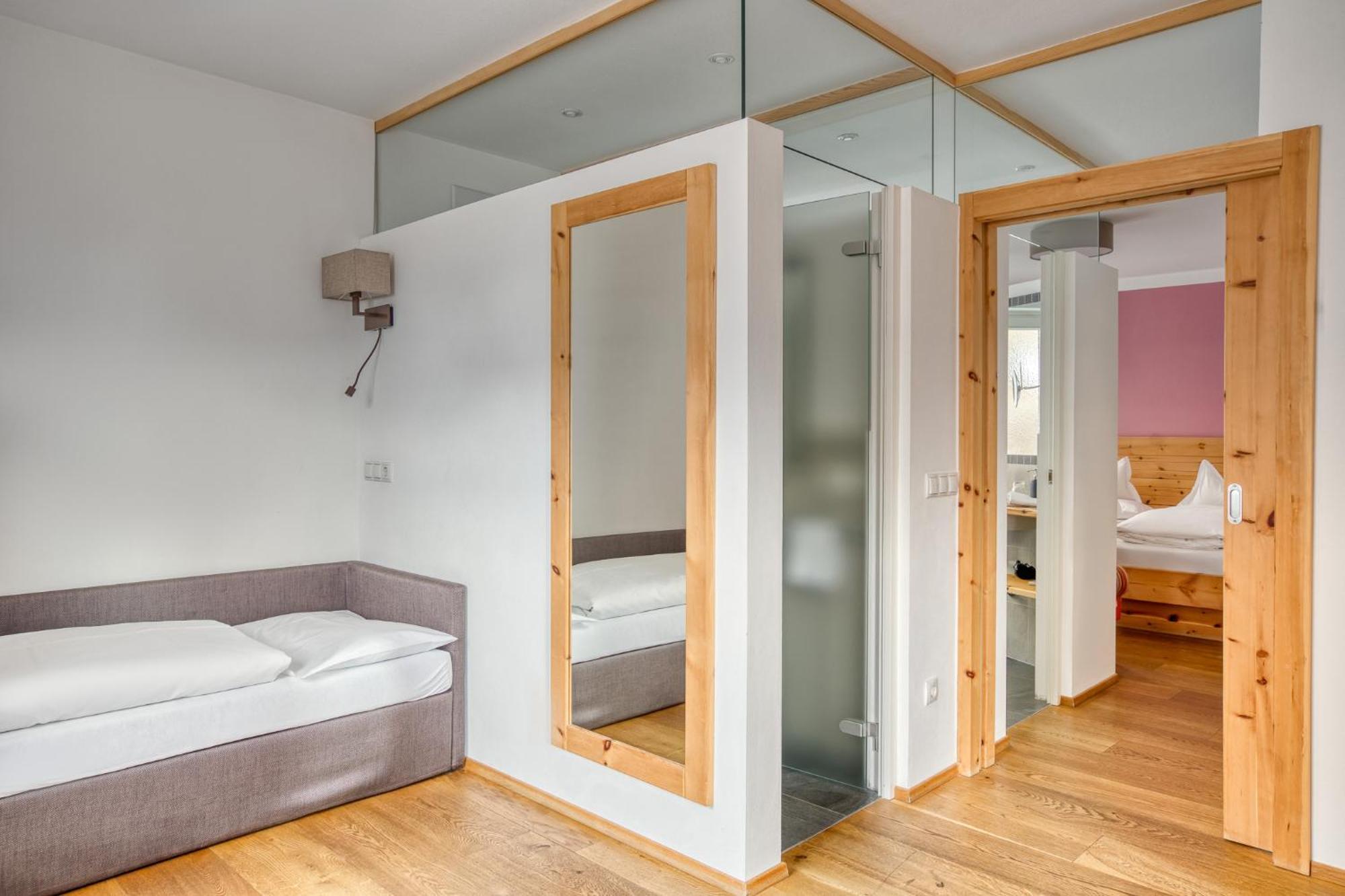 Hotel Berghaus Rosengarten Welschnofen Buitenkant foto