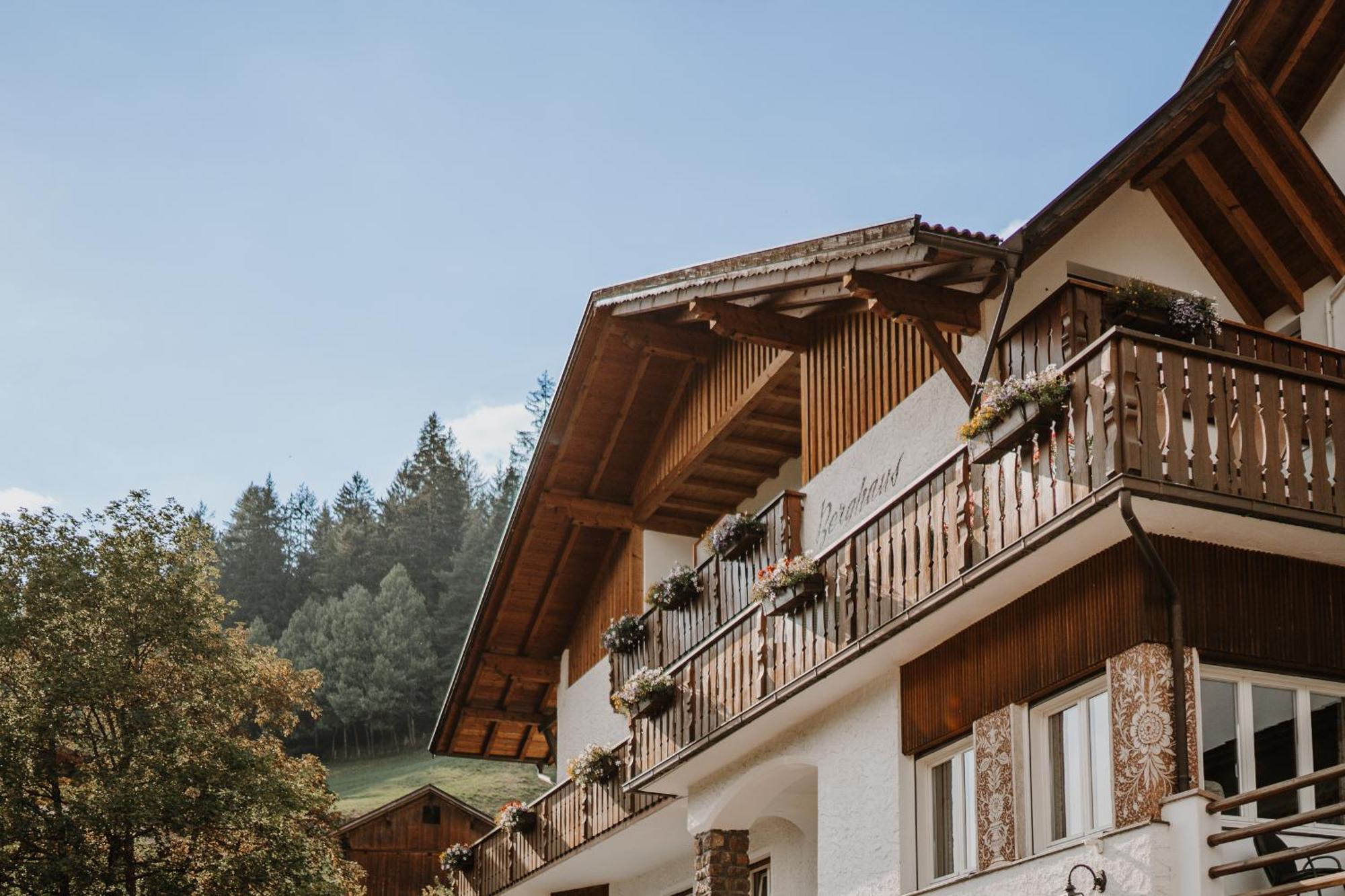 Hotel Berghaus Rosengarten Welschnofen Buitenkant foto
